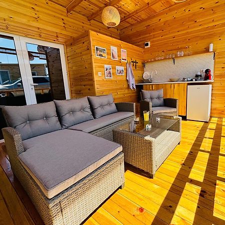 Cozyhut Бунгало Под Наем Chernomorets Dış mekan fotoğraf