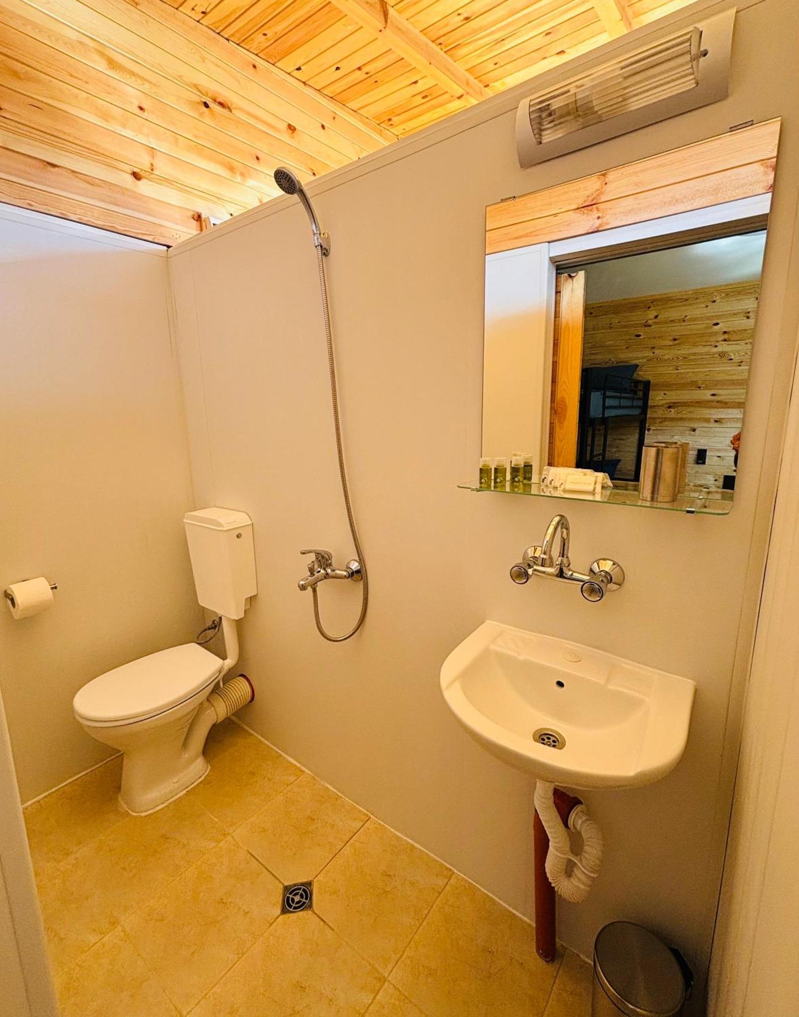 Cozyhut Бунгало Под Наем Chernomorets Dış mekan fotoğraf