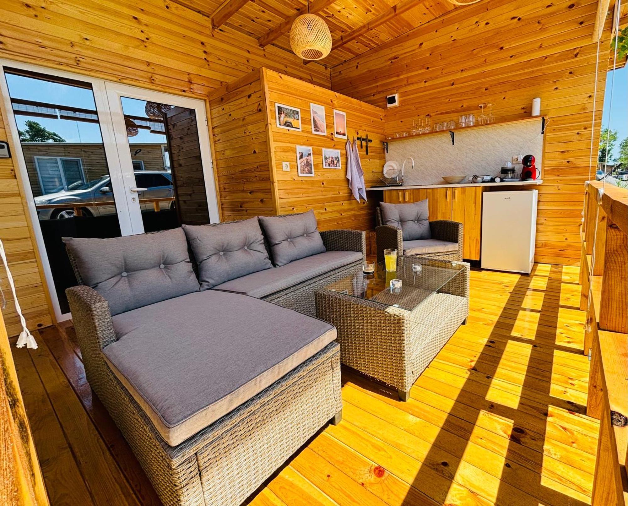 Cozyhut Бунгало Под Наем Chernomorets Dış mekan fotoğraf